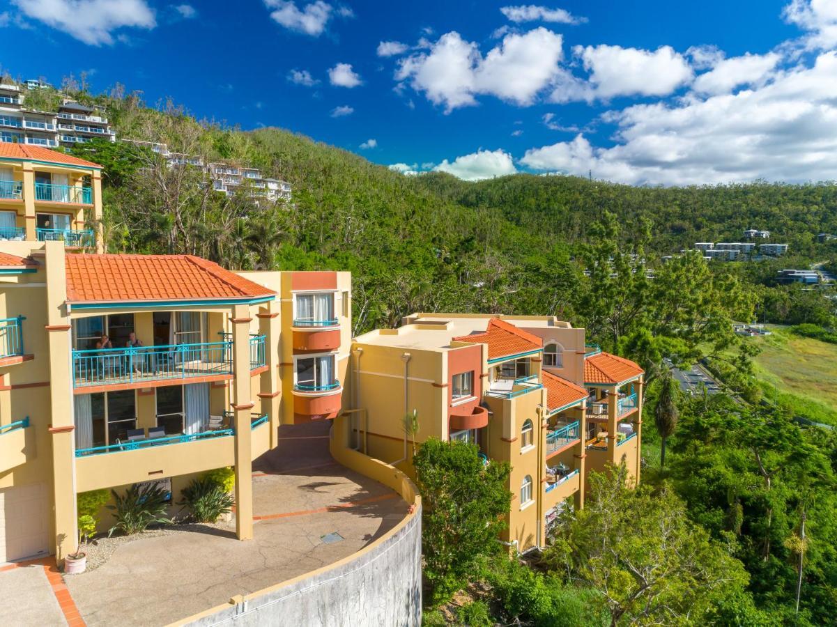Toscana Village Resort Airlie Beach Exterior photo