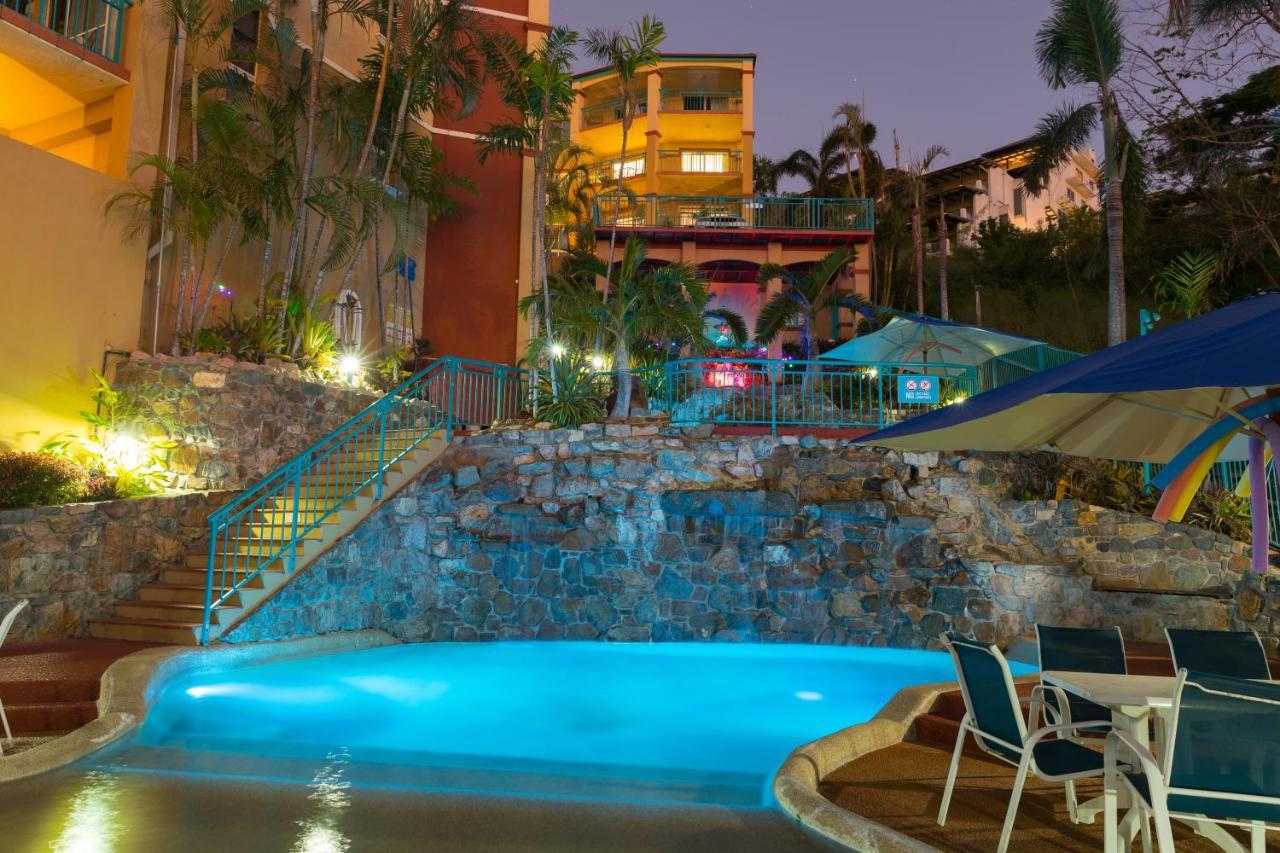 Toscana Village Resort Airlie Beach Exterior photo